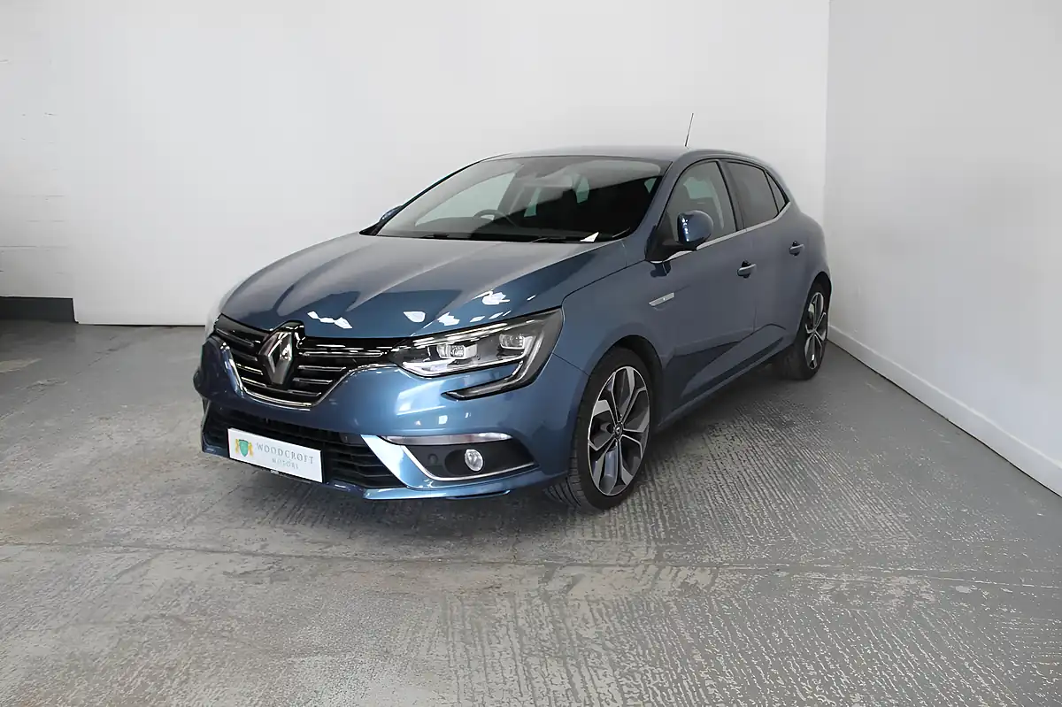Used 2016 Renault Megane Signature Nav Blue - Interior and Exterior details 2