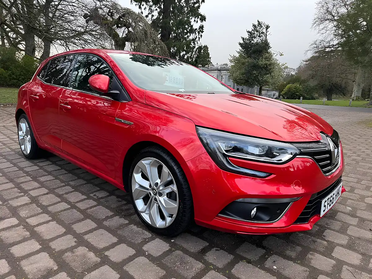 Used 2016 Renault Megane Signature Nav Red - Interior and Exterior details 11