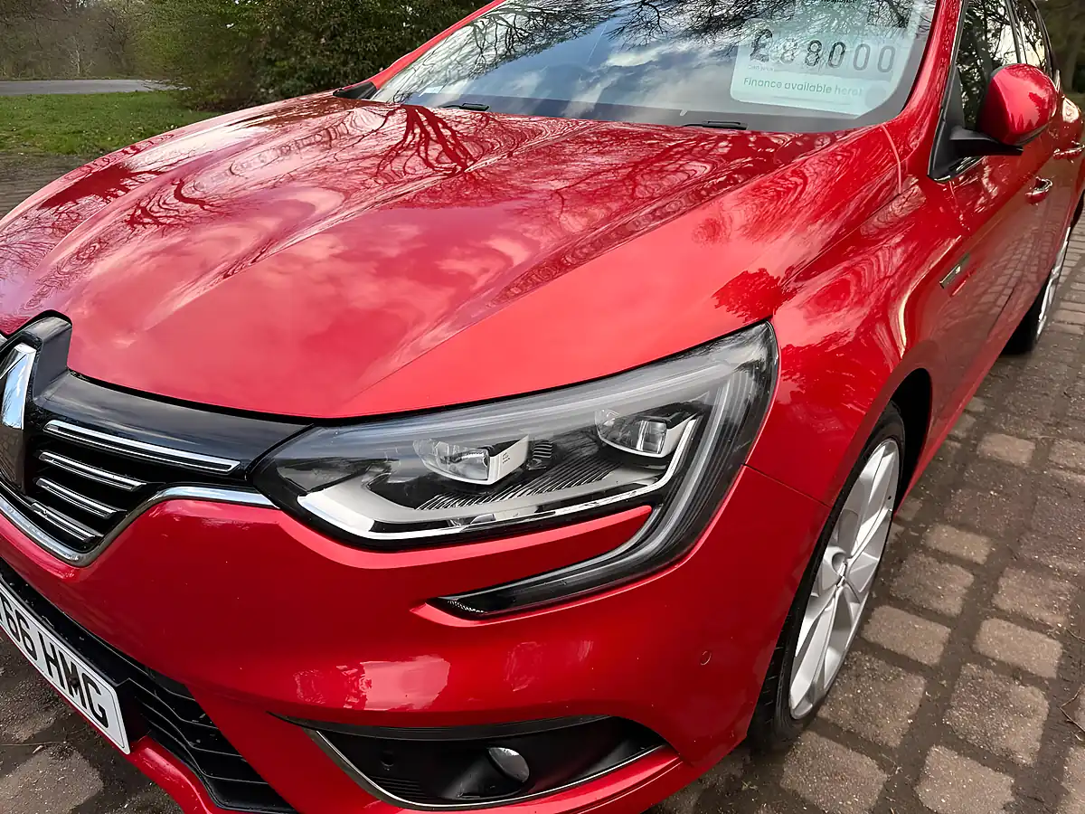 Used 2016 Renault Megane Signature Nav Red - Interior and Exterior details 13