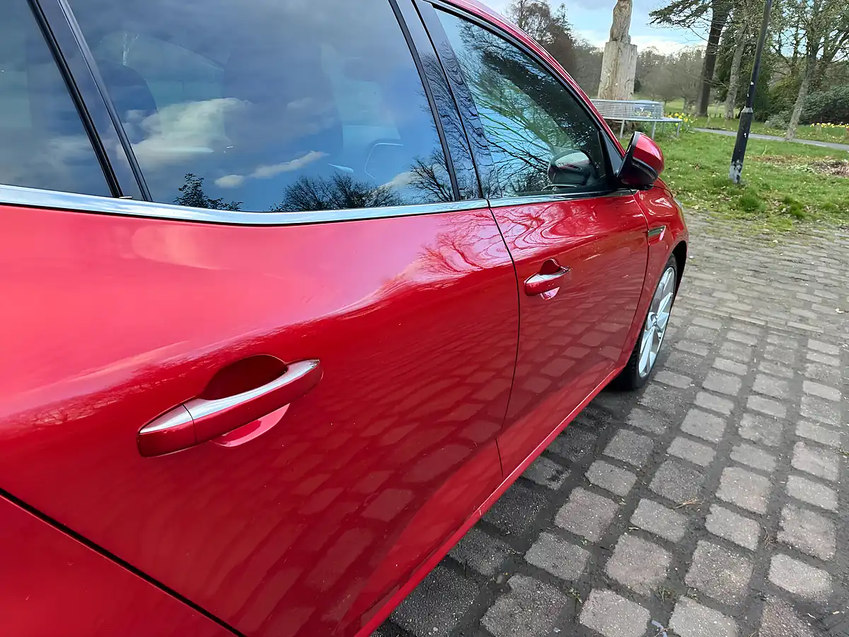 Used 2016 Renault Megane Signature Nav Red - Interior and Exterior details 18