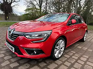 Used 2016 Renault Megane Signature Nav Red - Interior and Exterior details 4