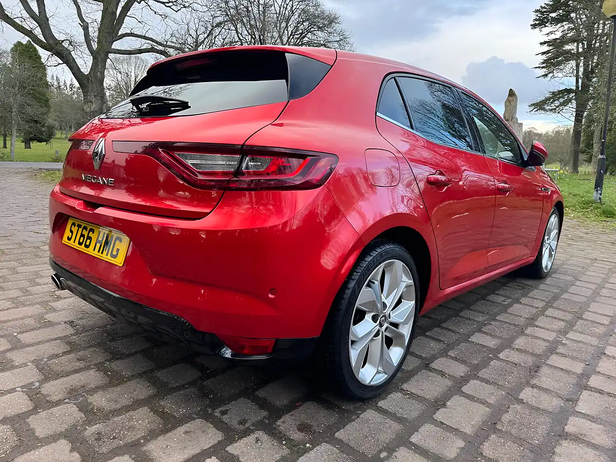 Used 2016 Renault Megane Signature Nav Red - Interior and Exterior details 8