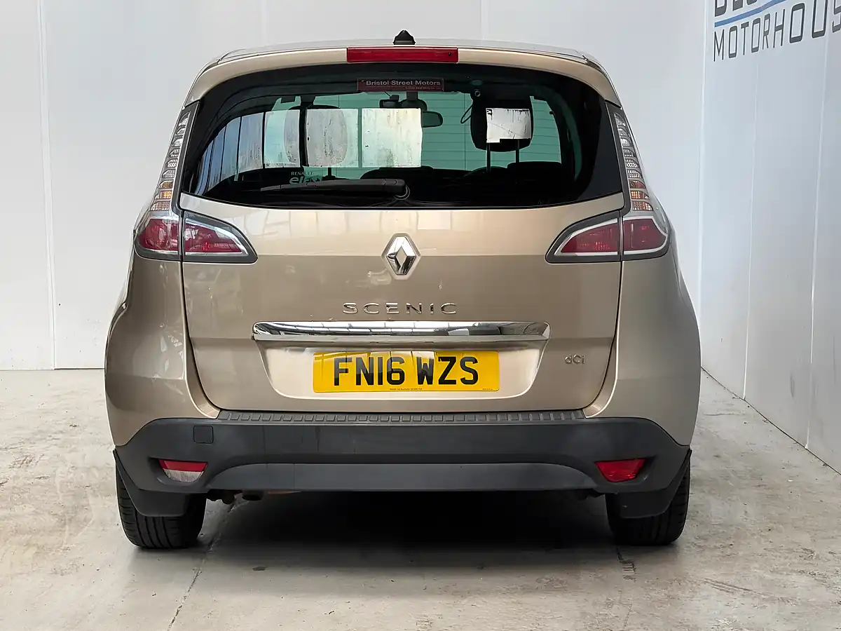 Used 2016 Renault Scenic Dynamique Nav Dune Beige - Interior and Exterior details 5