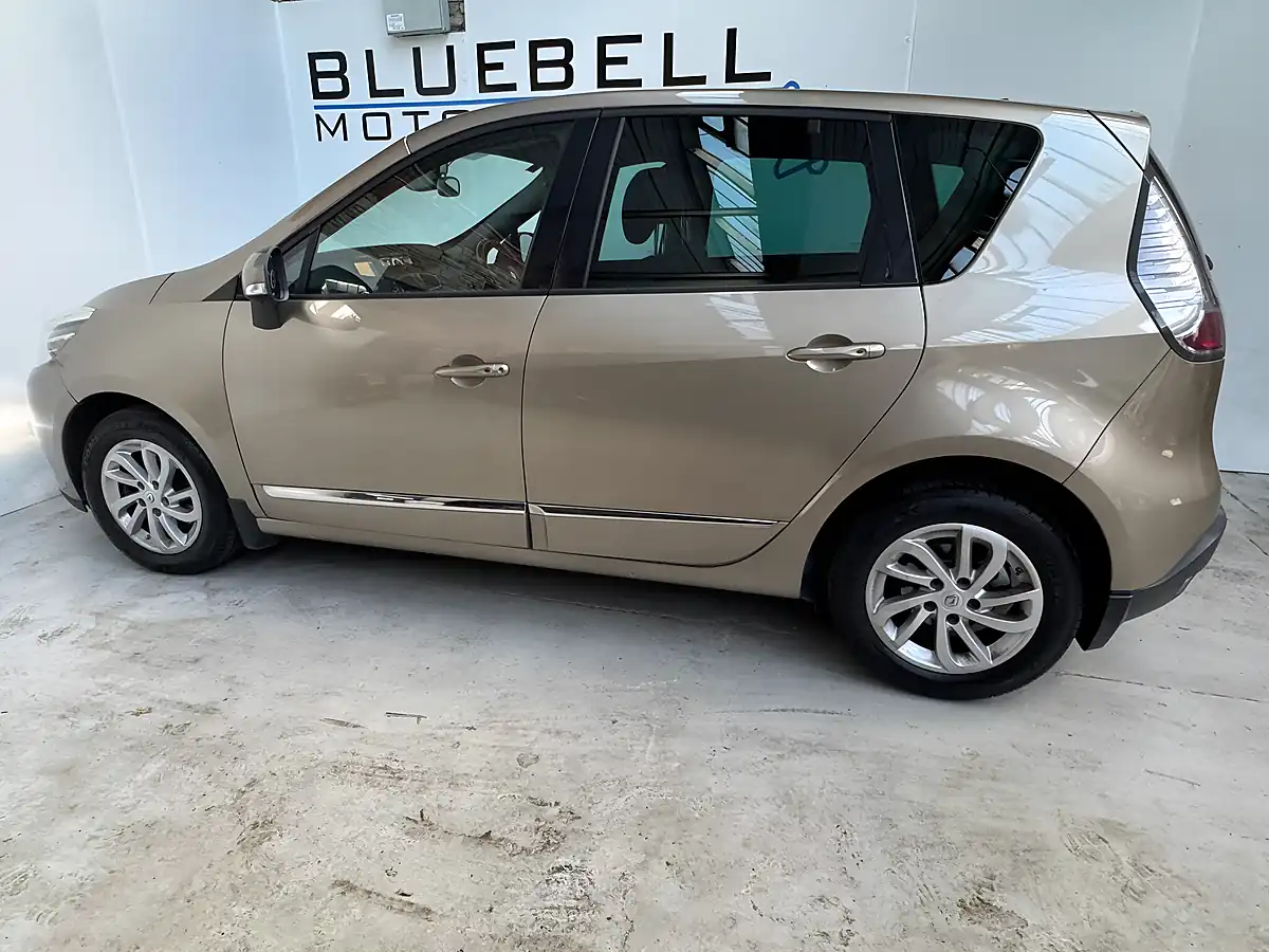 Used 2016 Renault Scenic Dynamique Nav Dune Beige - Interior and Exterior details 7