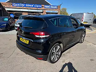 Used 2016 Renault Scenic Dynamique S Nav Black - Interior and Exterior details 13