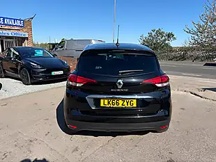 Used 2016 Renault Scenic Dynamique S Nav Black - Interior and Exterior details 8
