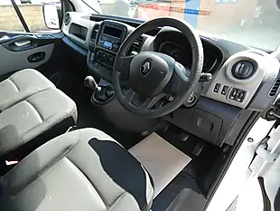 Used 2016 Renault Trafic Business+ Glacier White - Interior and Exterior details 15