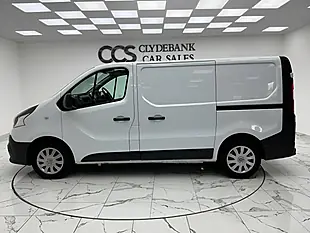 Used 2016 Renault Trafic Business White - Interior and Exterior details 2