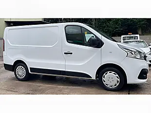 Used 2016 Renault Trafic Business+ White - Interior and Exterior details 6