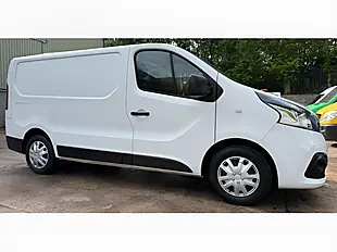 Used 2016 Renault Trafic Business+ White - Interior and Exterior details 13