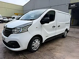 Used 2016 Renault Trafic Business+ White - Interior and Exterior details 6
