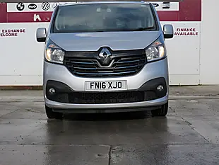 Used 2016 Renault Trafic Energy 27 Sport Silver - Interior and Exterior details 5