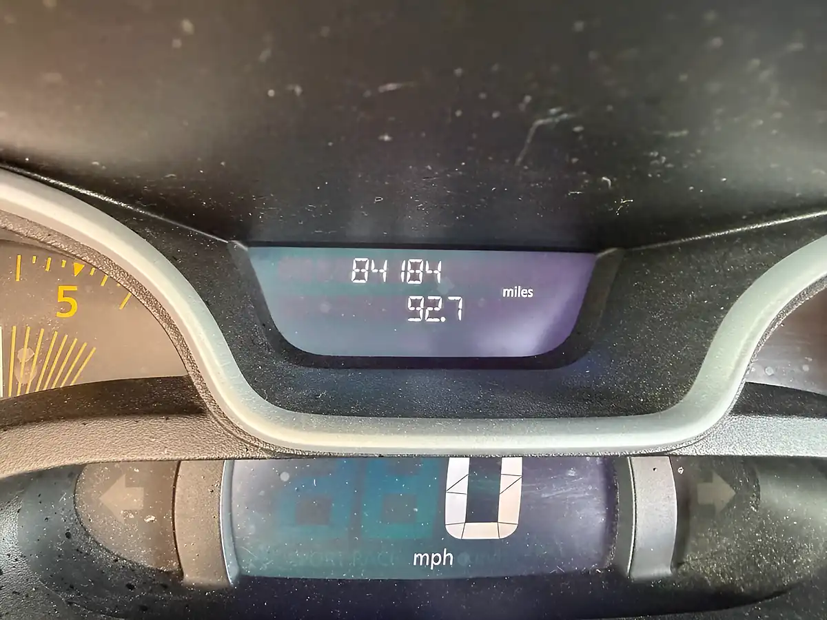 Used 2016 Renault Trafic Energy 29 Sport Nav Grey - Interior and Exterior details 17