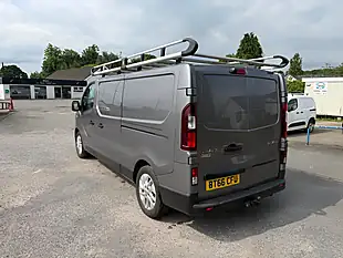Used 2016 Renault Trafic Energy 29 Sport Nav Grey - Interior and Exterior details 6