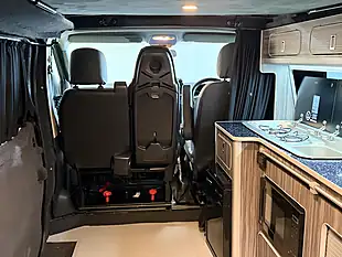 Used 2016 Renault Trafic Energy 29 Sportive Grey - Interior and Exterior details 17