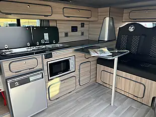Used 2016 Renault Trafic White - Interior and Exterior details 4