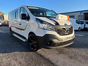 Used 2016 Renault Trafic White - Interior and Exterior details 8
