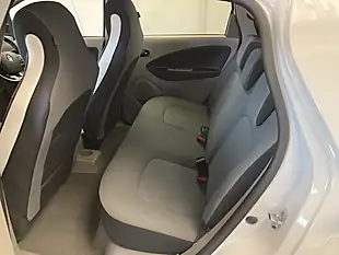 Used 2016 Renault Zoe Dynamique Nav White - Interior and Exterior details 16