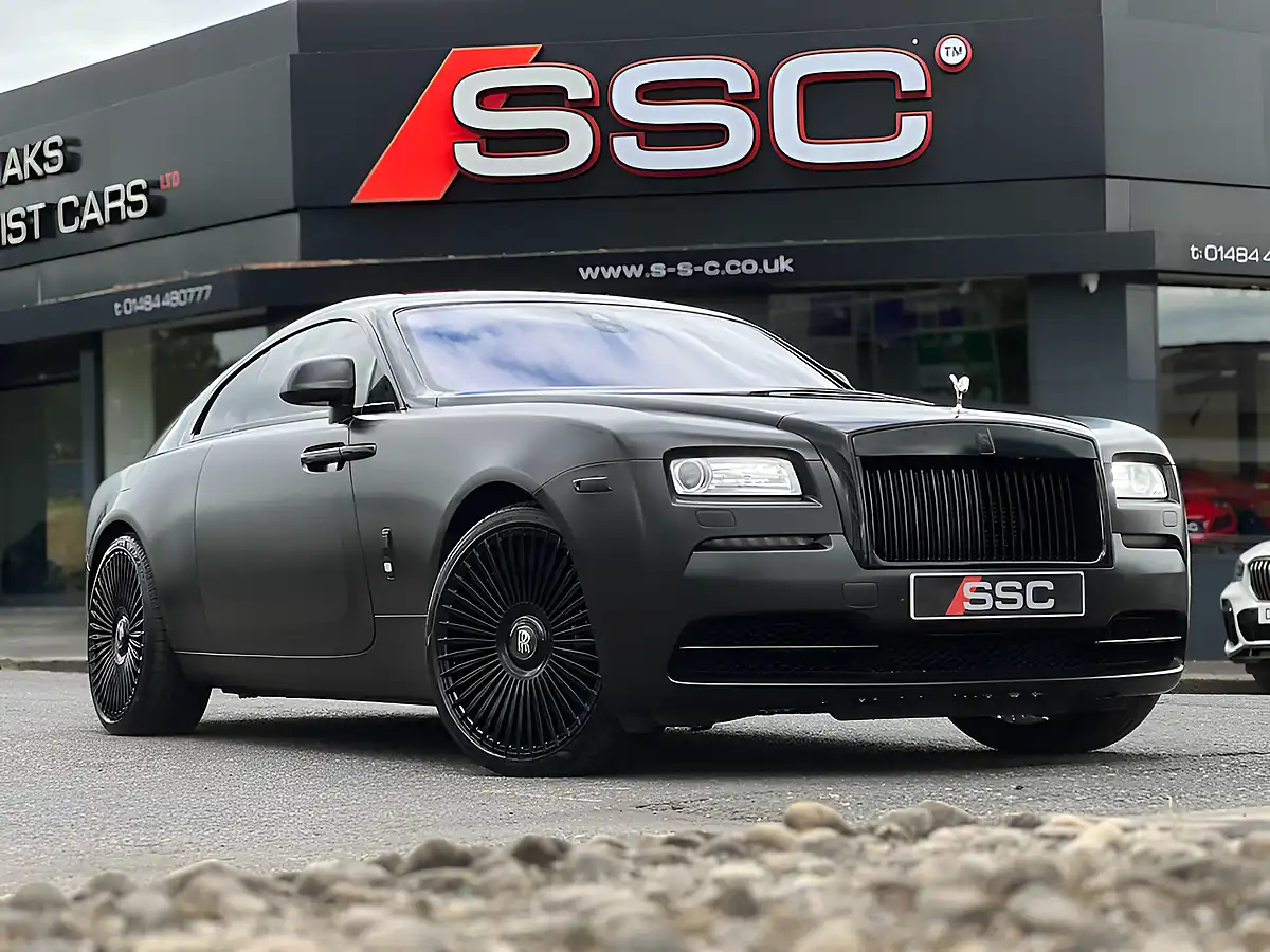 Used 2016 Rolls-Royce Wraith Coupe Black - Front View