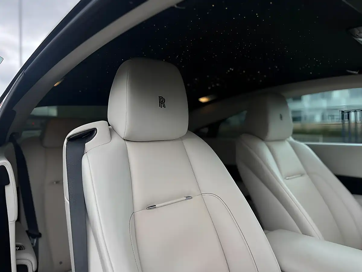 Used 2016 Rolls-Royce Wraith Coupe Black - Interior and Exterior details 3