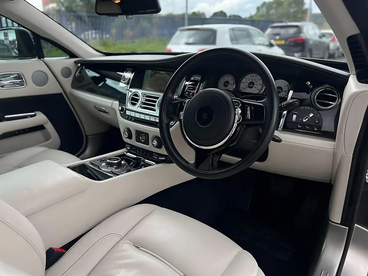 Used 2016 Rolls-Royce Wraith Coupe Black - Interior and Exterior details 4