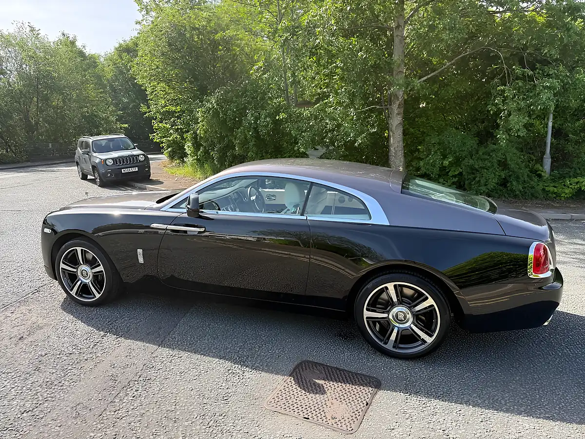 Used 2016 Rolls-Royce Wraith Diamond Black Metallic - Interior and Exterior details 10
