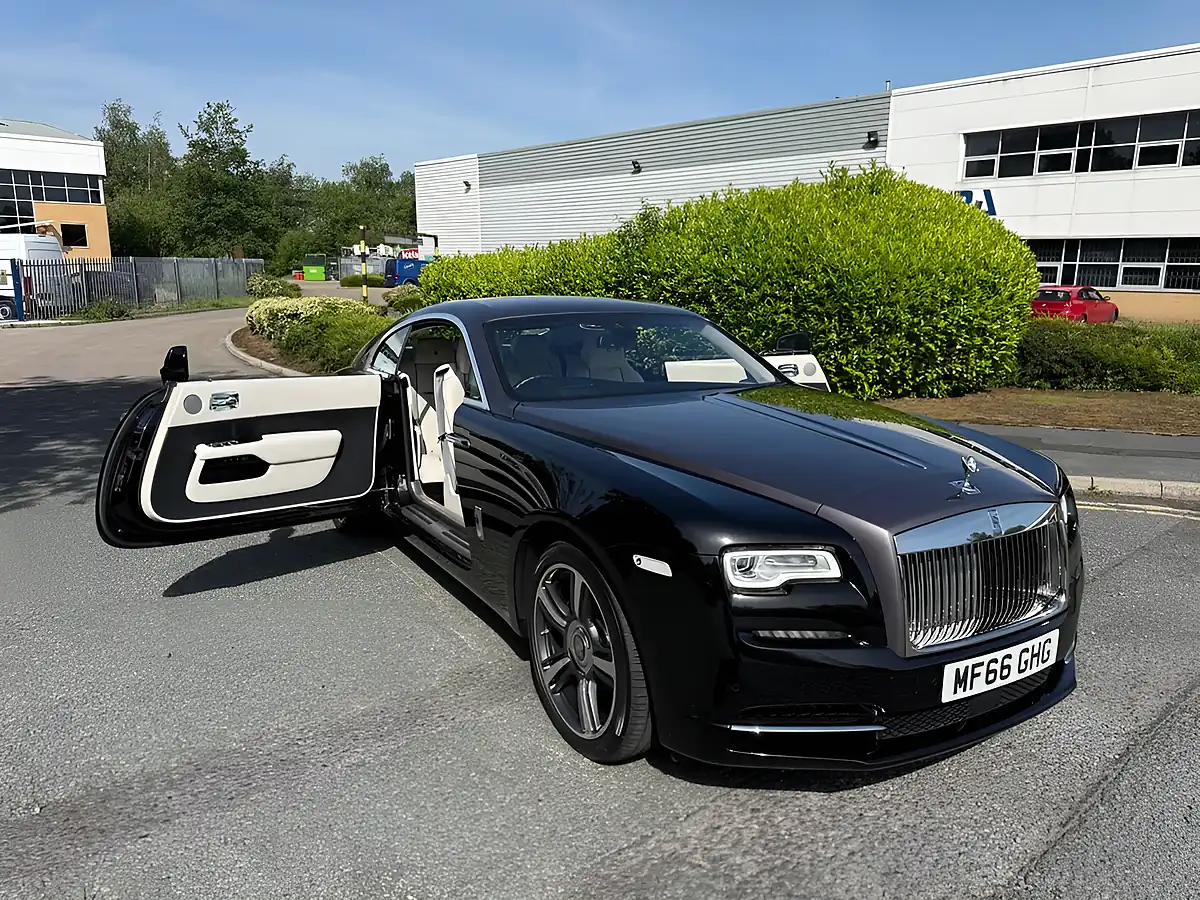 Used 2016 Rolls-Royce Wraith Diamond Black Metallic - Interior and Exterior details 12