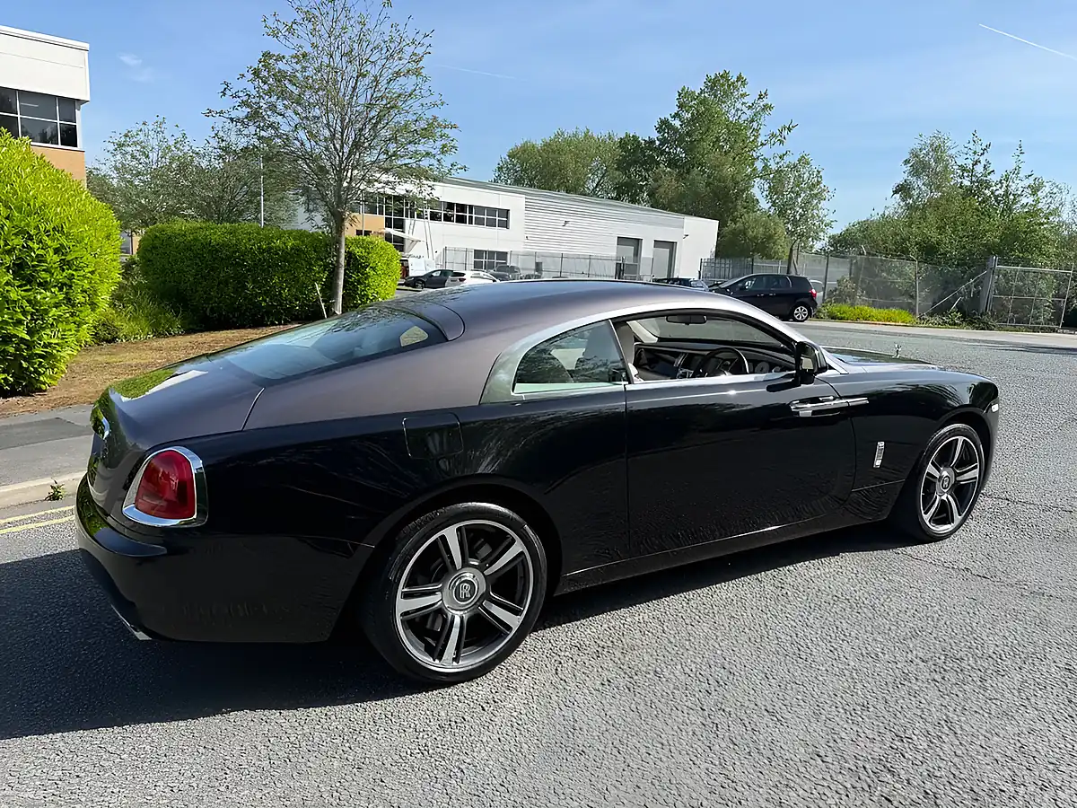 Used 2016 Rolls-Royce Wraith Diamond Black Metallic - Interior and Exterior details 5