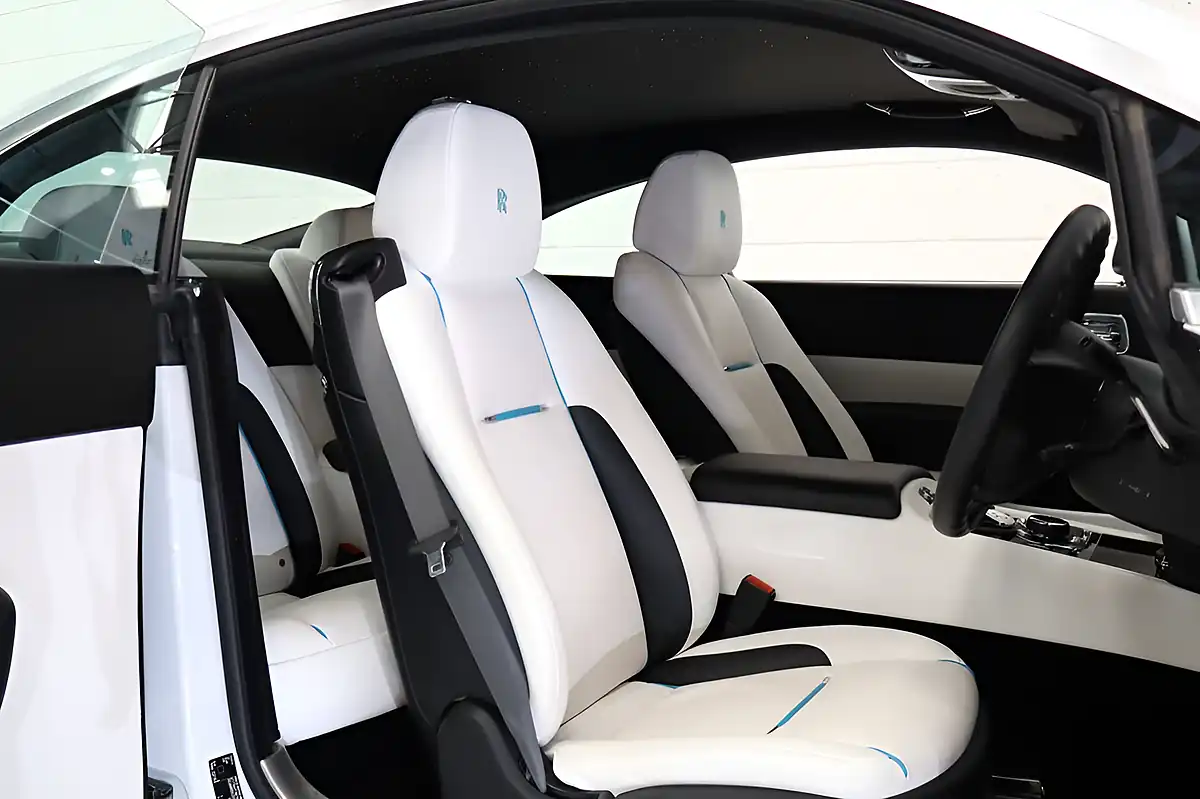 Used 2016 Rolls-Royce Wraith White - Interior and Exterior details 12