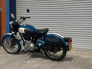 Used 2016 Royal Enfield Bullet Classic Blue - Interior and Exterior details 17