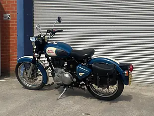 Used 2016 Royal Enfield Bullet Classic Blue - Interior and Exterior details 18