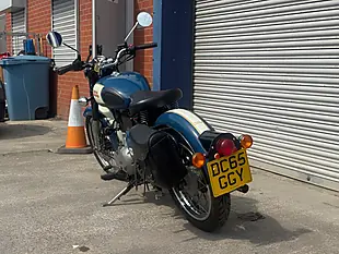 Used 2016 Royal Enfield Bullet Classic Blue - Interior and Exterior details 2