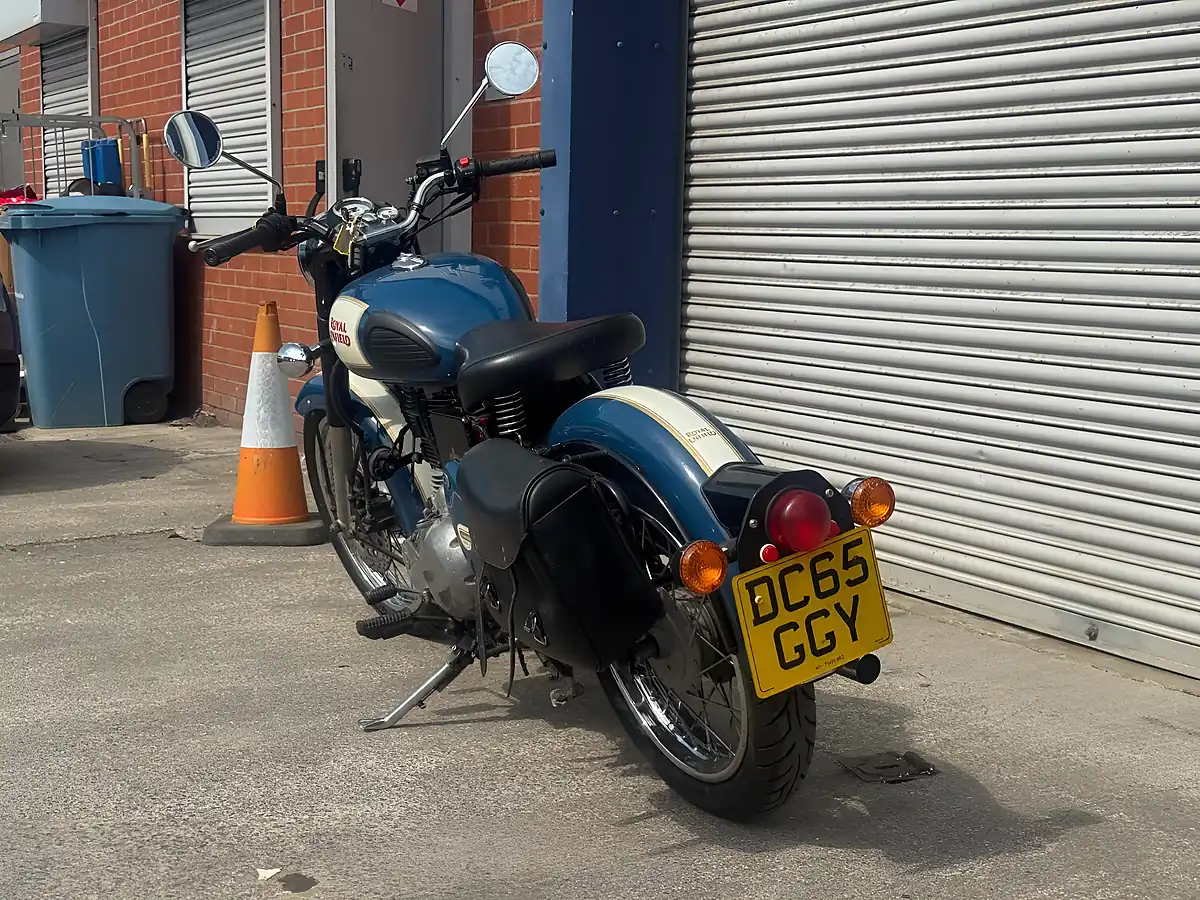 Used 2016 Royal Enfield Bullet Classic Blue - Interior and Exterior details 2