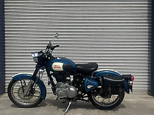 Used 2016 Royal Enfield Bullet Classic Blue - Interior and Exterior details 20