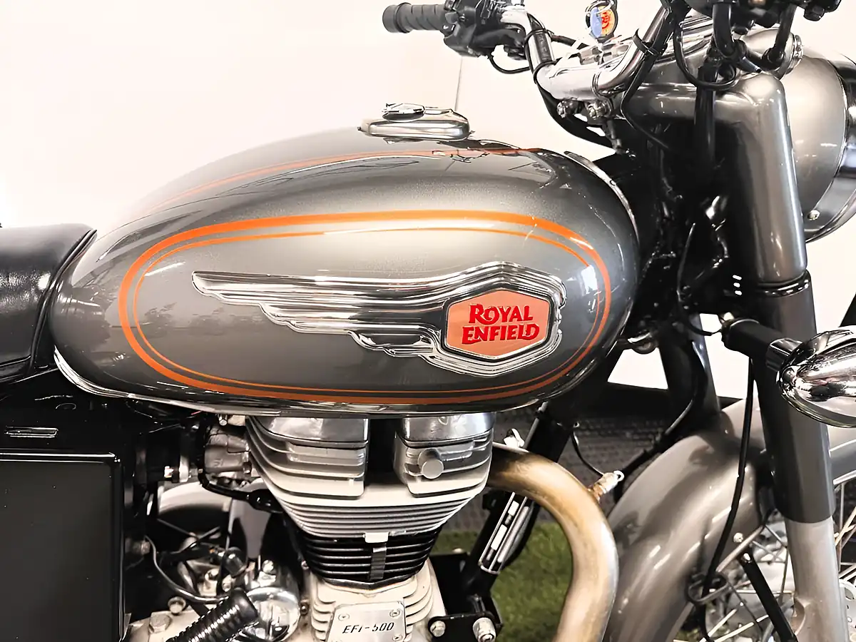 Used 2016 Royal Enfield Bullet Roadster/Retro Grey - Interior and Exterior details 11