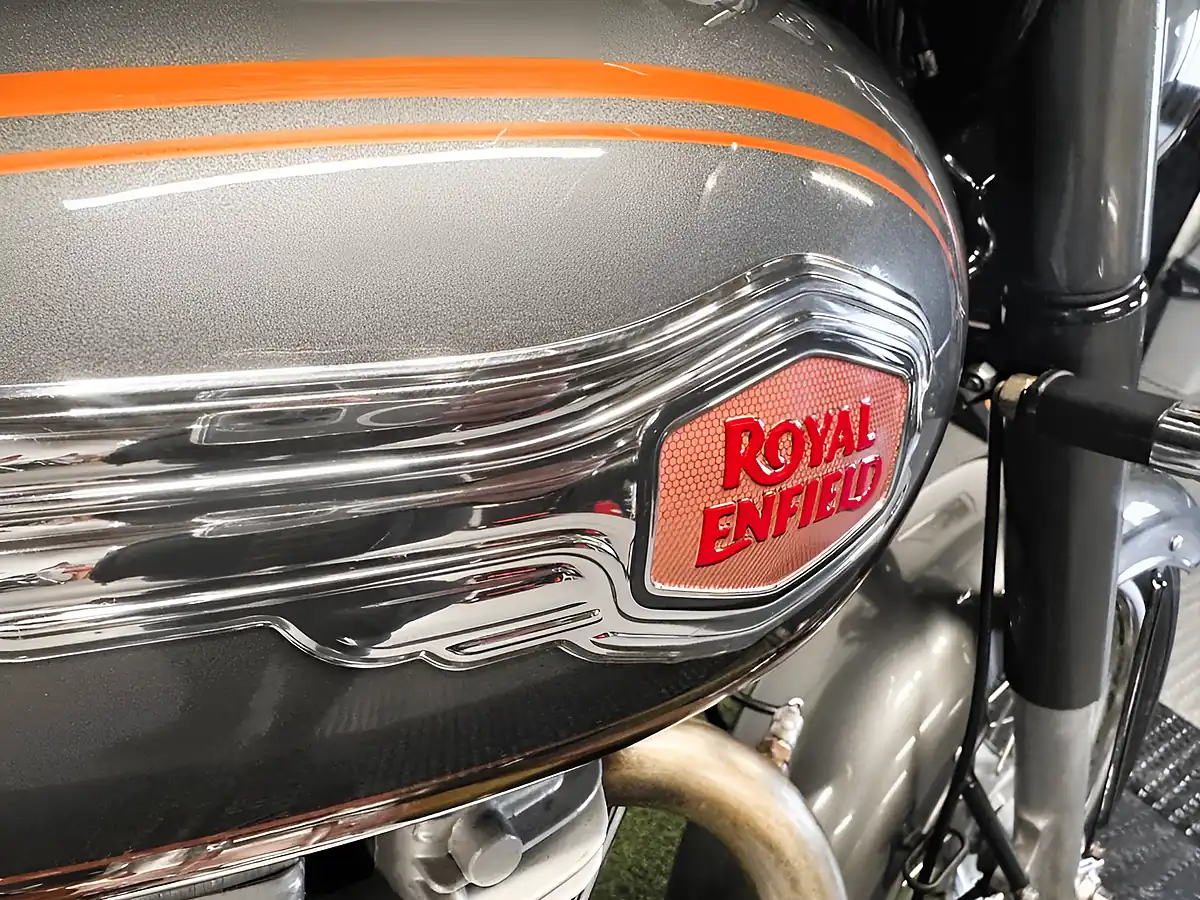 Used 2016 Royal Enfield Bullet Roadster/Retro Grey - Interior and Exterior details 12