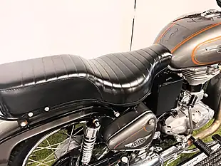 Used 2016 Royal Enfield Bullet Roadster/Retro Grey - Interior and Exterior details 6