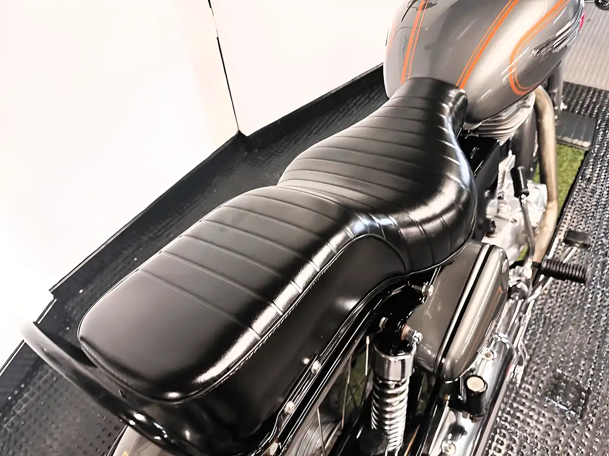 Used 2016 Royal Enfield Bullet Roadster/Retro Grey - Interior and Exterior details 7