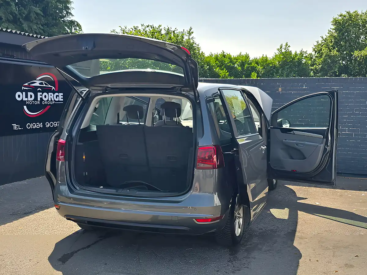 Used 2016 SEAT Alhambra S Grey - Interior and Exterior details 12
