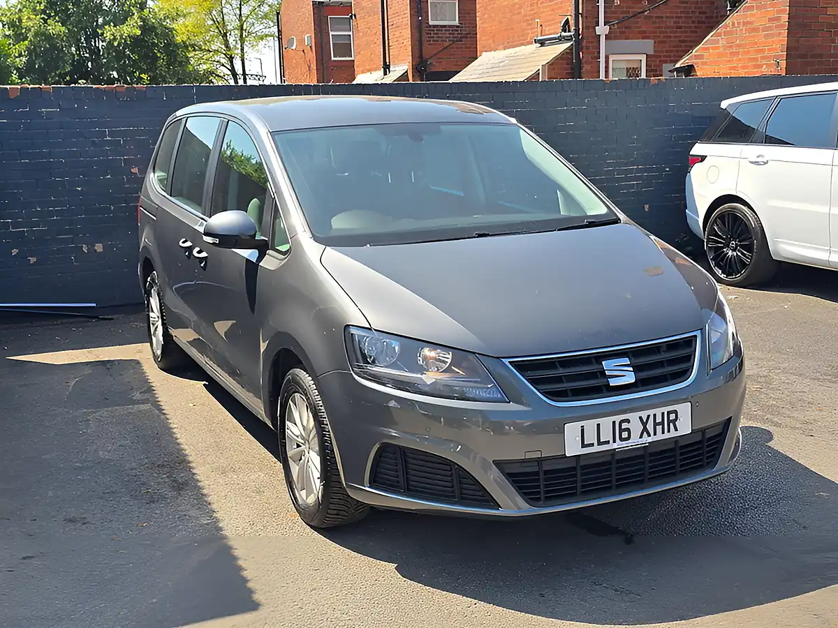 Used 2016 SEAT Alhambra S Grey - Interior and Exterior details 3