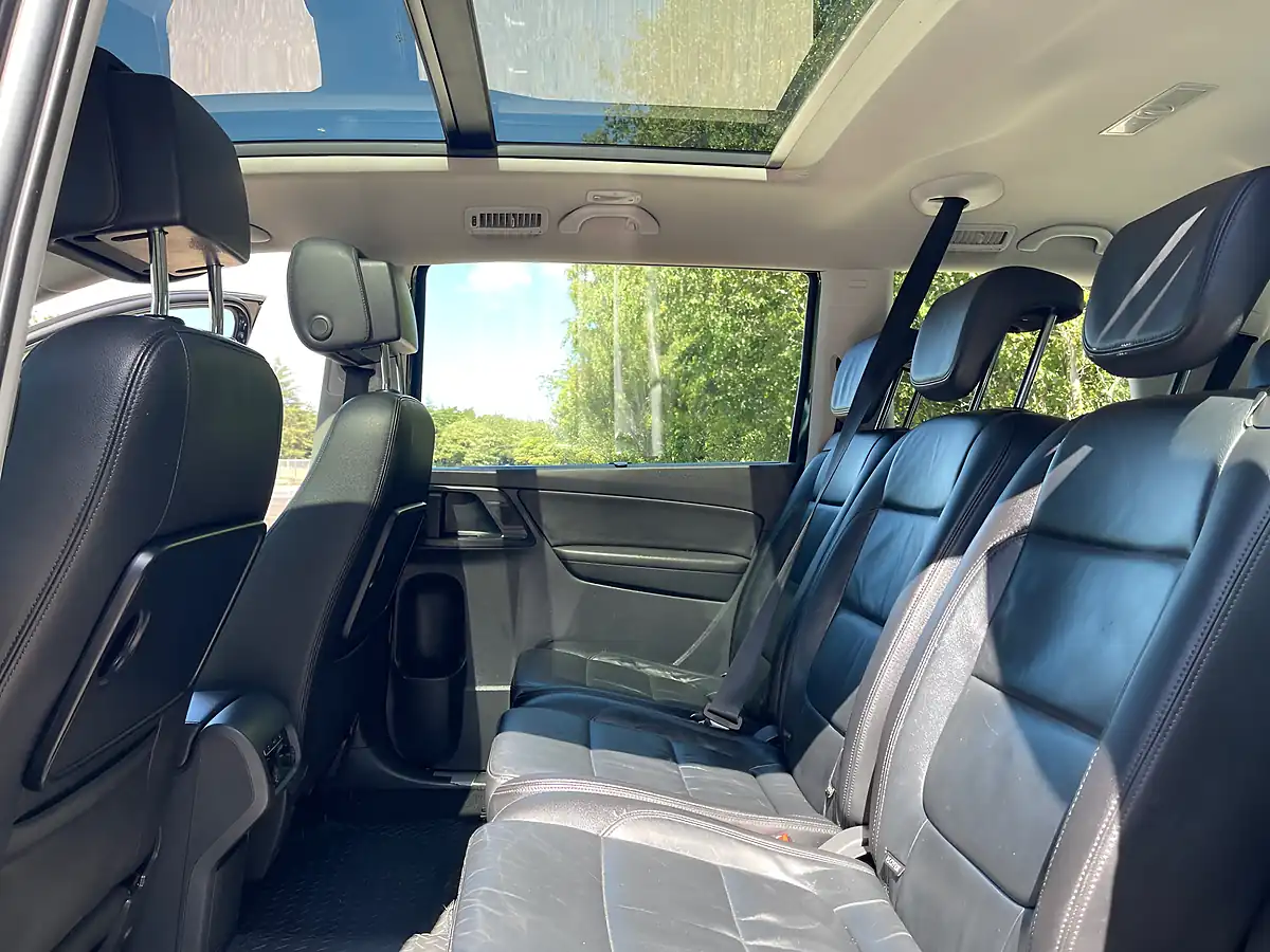 Used 2016 SEAT Alhambra Se Lux Black - Interior and Exterior details 15