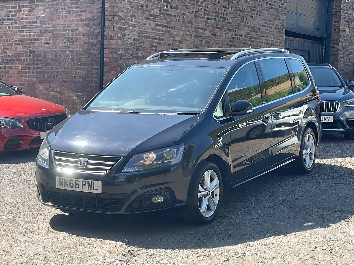 Used 2016 SEAT Alhambra Se Lux Black - Interior and Exterior details 5