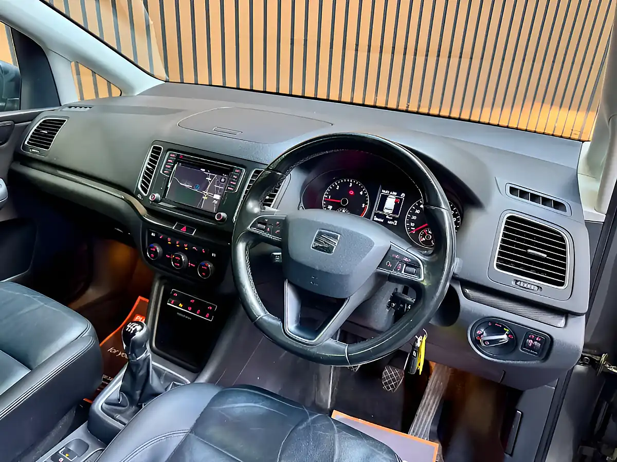 Used 2016 SEAT Alhambra Se Lux Indium Grey - Interior and Exterior details 17