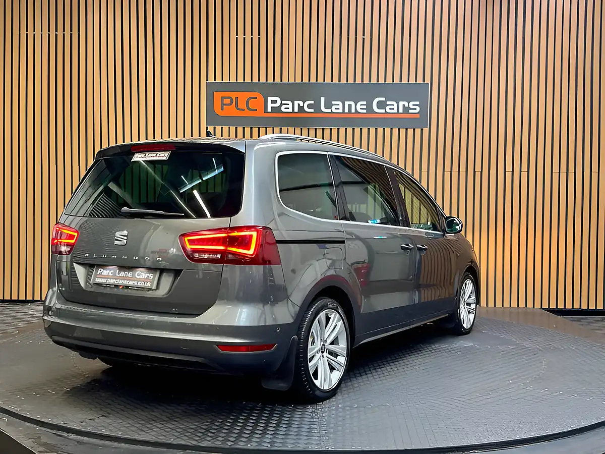 Used 2016 SEAT Alhambra Se Lux Indium Grey - Interior and Exterior details 4