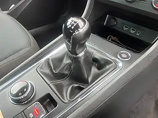 Used 2016 SEAT Ateca Se Grey - Interior and Exterior details 13