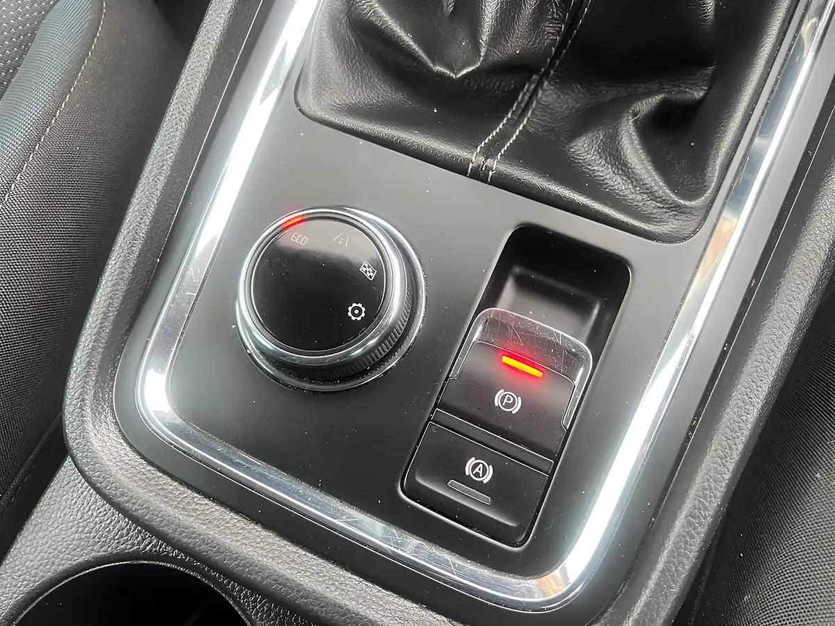 Used 2016 SEAT Ateca Se Grey - Interior and Exterior details 15