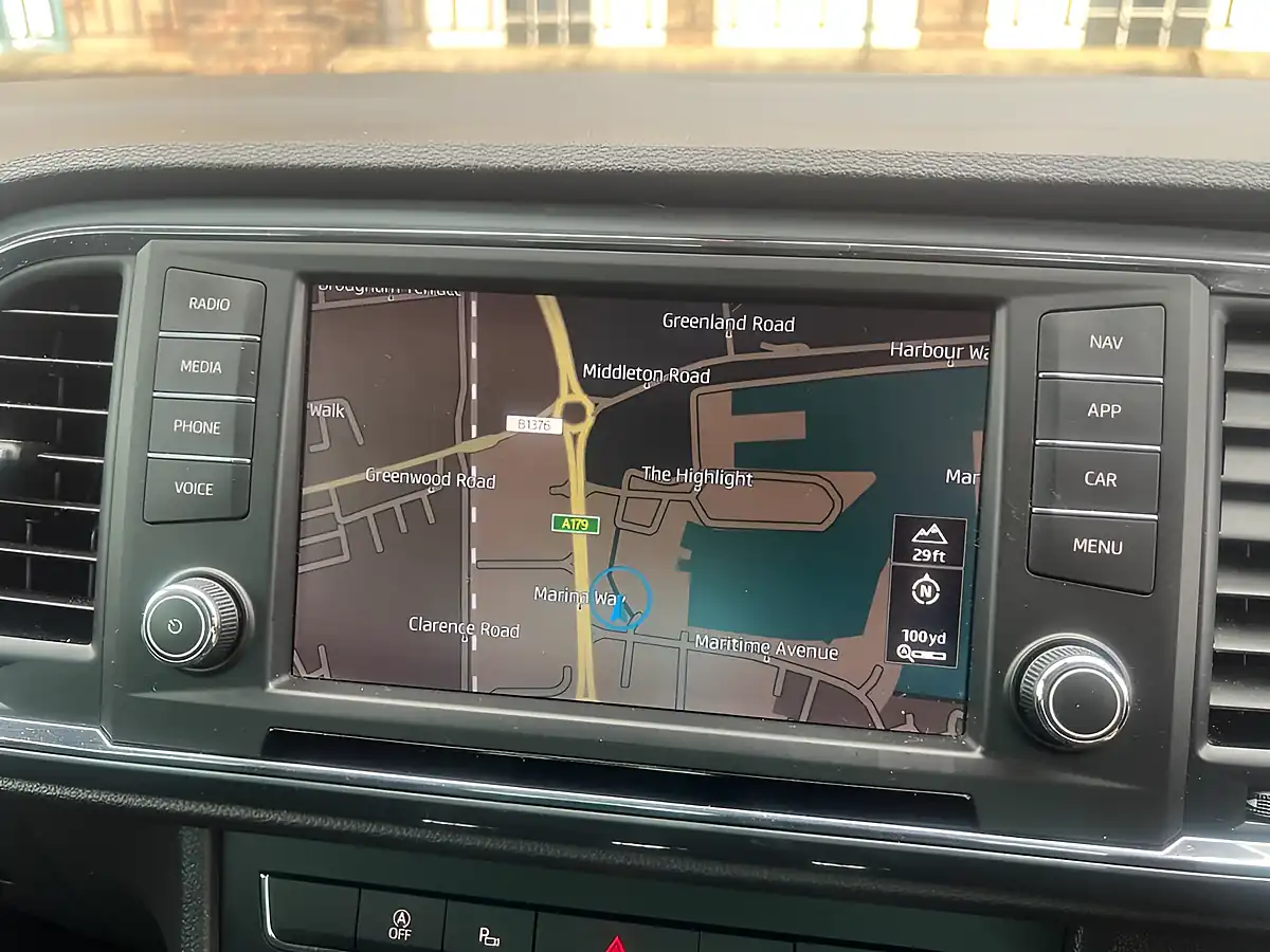 Used 2016 SEAT Ateca Se Grey - Interior and Exterior details 17
