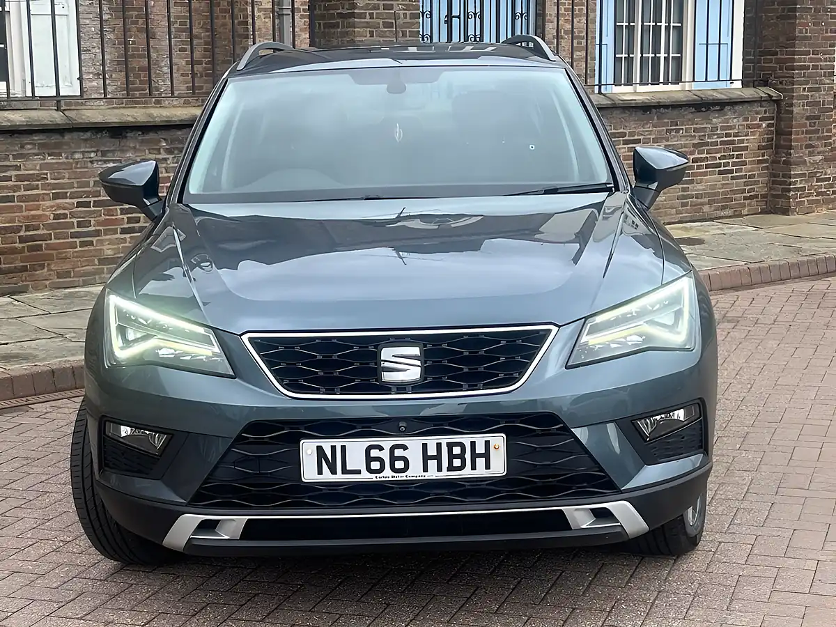Used 2016 SEAT Ateca Se Grey - Interior and Exterior details 2