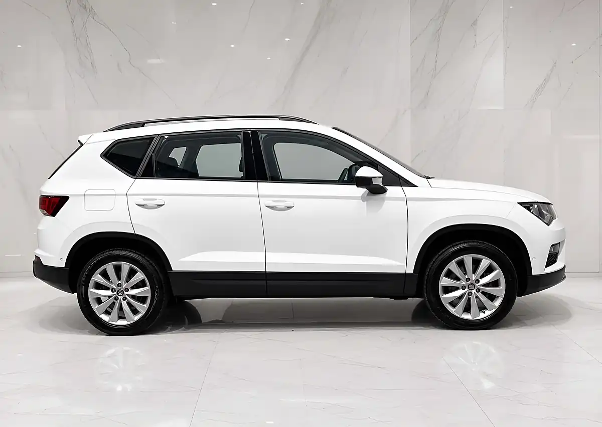 Used 2016 SEAT Ateca Se White - Interior and Exterior details 8