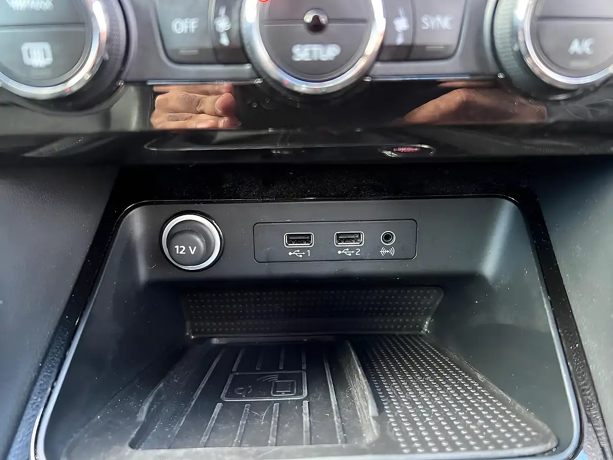 Used 2016 SEAT Ateca Xcellence Black - Interior and Exterior details 18